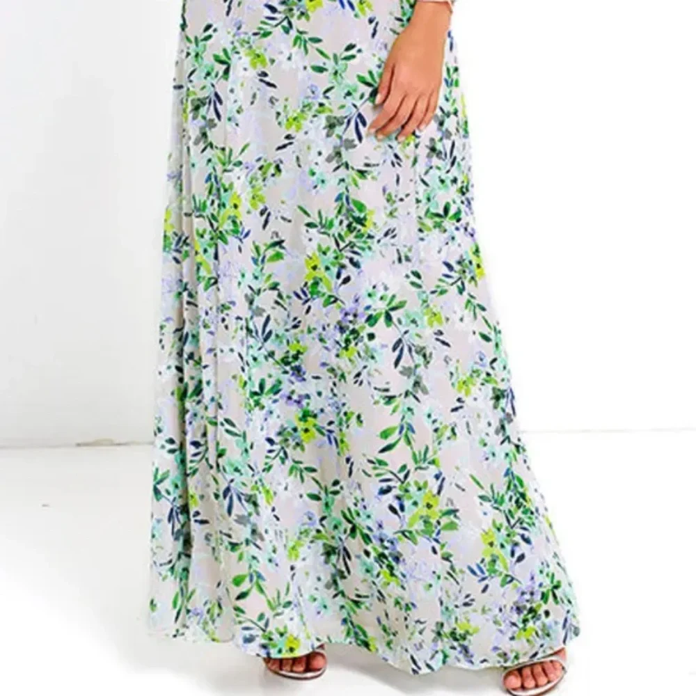 Lulu's Garden Grove Blue Floral Maxi Dress M